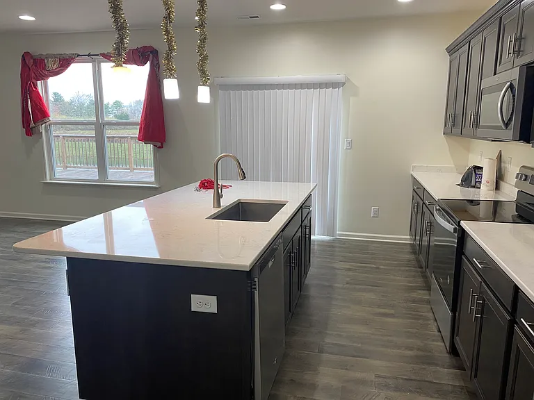 2630 Sheek Rd — Photo 4