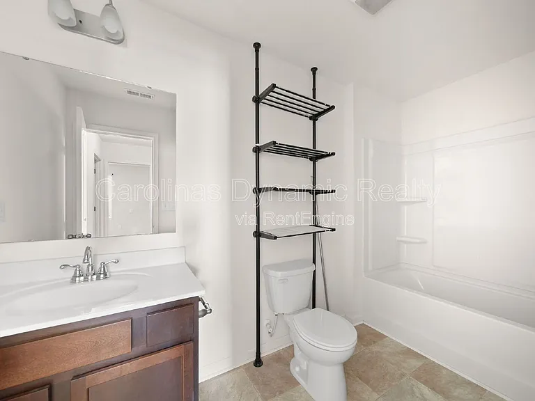 1025 Newfound Hollow Dr — Photo 19