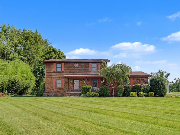 105 Sonoma Dr, Lafayette, TN 37083