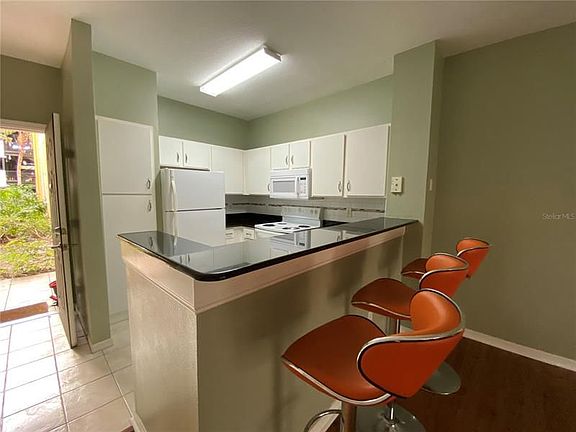 4th image of 1810 E Palm Ave APT 5109