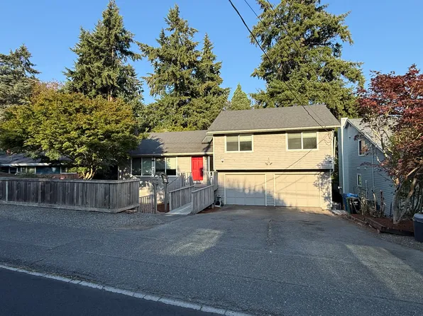 10852 35th Ave SW, Seattle, WA 98146