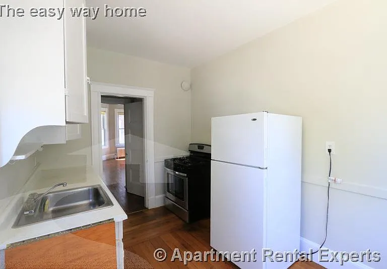 16 Kidder Ave #3 — Photo 8