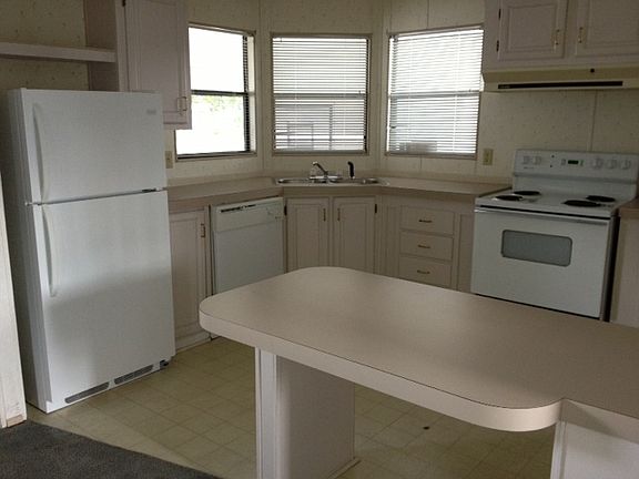 4th image of 14457 Palos Pl