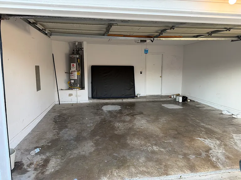 2305 Austin Dr — Photo 10