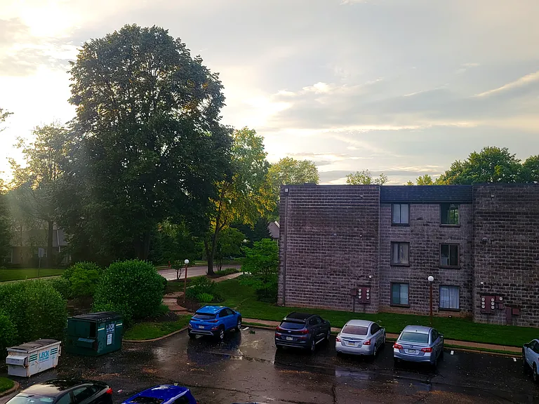 21 Sunbury Ct #21 — Photo 14