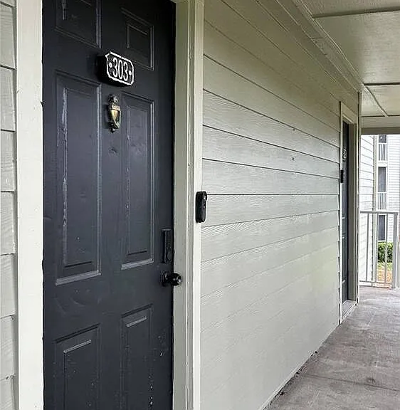 6010 Westgate Dr #303 — Photo 3