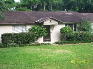 814 N Eustis St, Eustis, FL 32726
