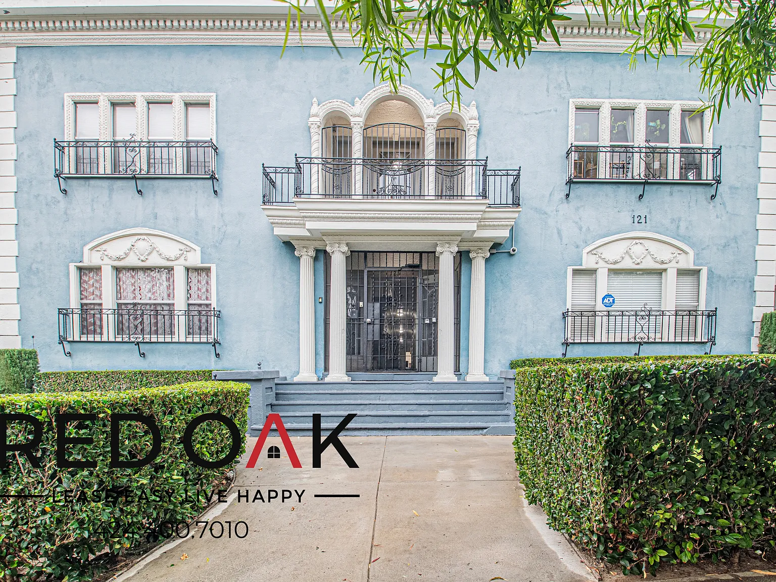 121 N Kenmore Ave — Photo 3