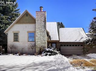 806 Cinnamon Ct, Castle Rock, CO 80104