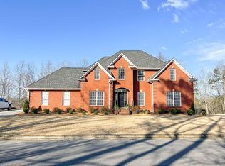 112 Eagle Ridge Dr, Guntersville, AL 35976