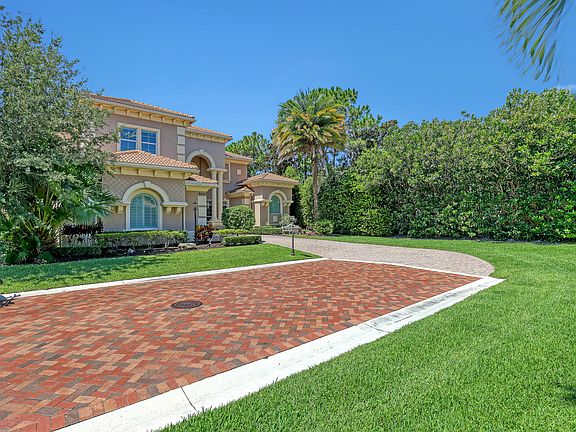 3rd image of 6464 Bellamalfi St