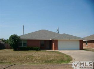 309 Windjammer Rd, Gun Barrel City, TX 75156