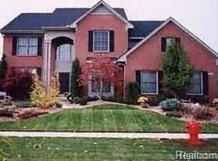 24069 Westmont Dr, Novi, MI 48374