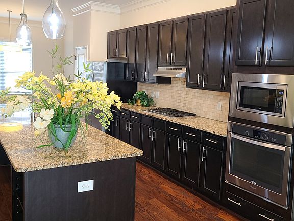 3rd image of 745 Fountainhead Ln NE #17