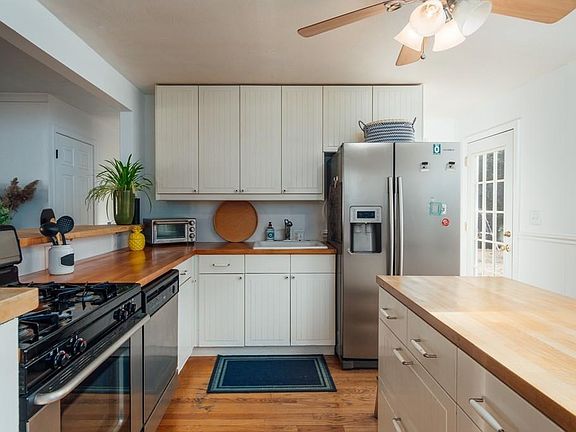 5th image of 5 Briggs Ave