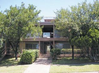 1402 Clark Blvd APT 1, Laredo, TX 78040