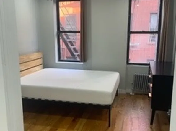 84 Madison Street image 1 of 12