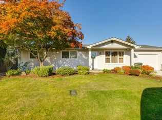 864 S Magnolia St, Cornelius, OR 97113