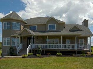 970 S Plank Rd, Slate Hill, NY 10973