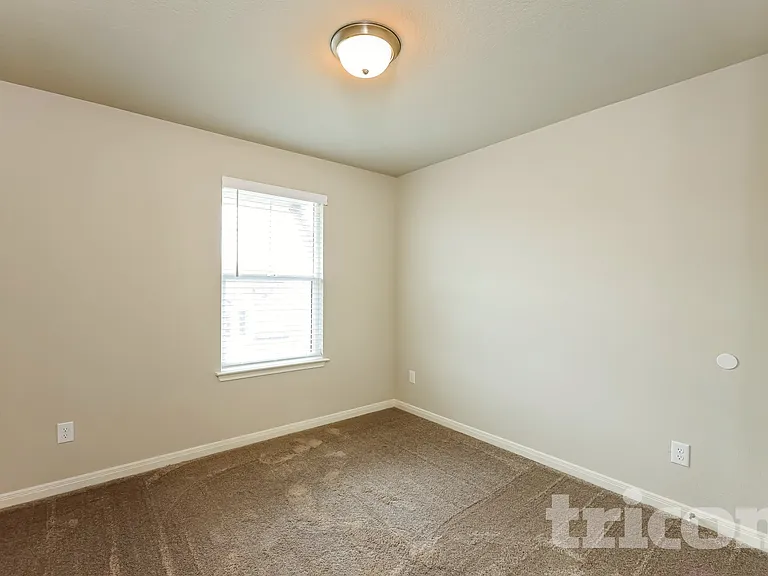 5603 Luna Pass — Photo 12