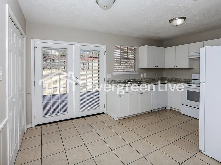 4954 Hanging Oak Dr — Photo 6