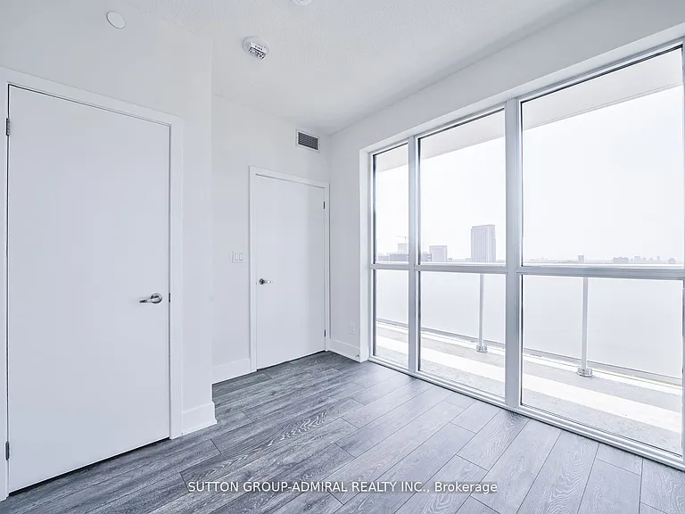 188 Fairview Mall Dr #2115 — Photo 15