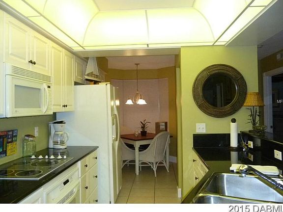 4th image of 4651 S Atlantic Ave #5020