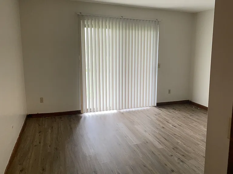 31 Springbrook Cir #A — Photo 6
