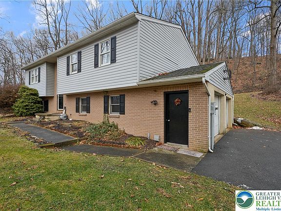 2nd image of 147 Smoketown Rd