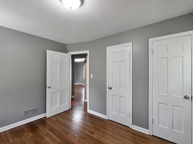 1317 Washington St — Photo 9