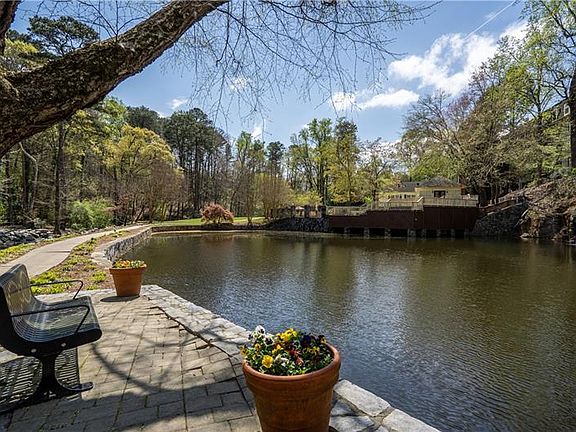 2nd image of 28414 Plantation Dr NE #414
