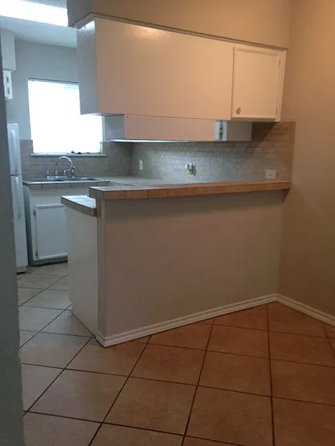 4538 Byers Ave — Photo 1