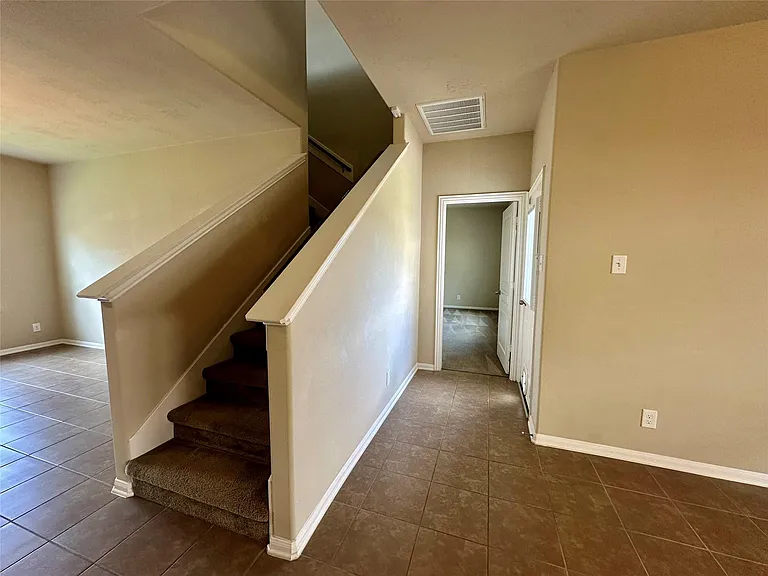 11111 Kingsnorth Dr — Photo 8
