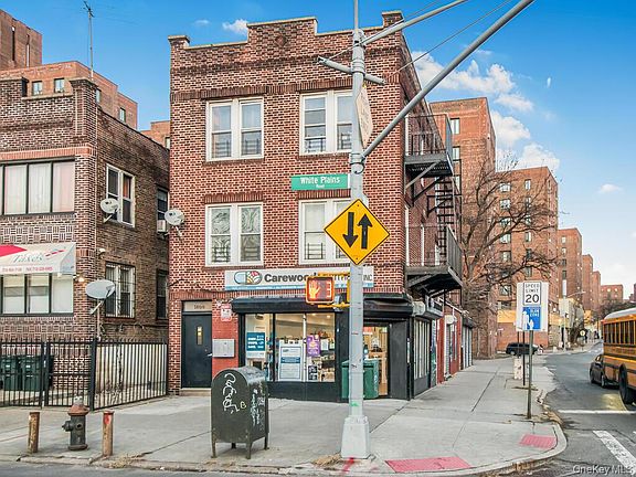 3rd image of 1406 White Plains Road