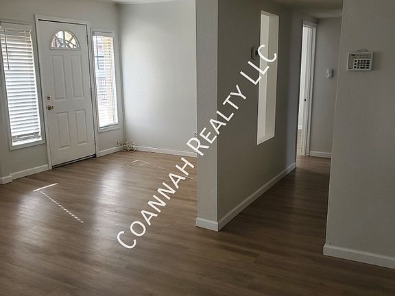3rd image of 1344 E Indianola Ave