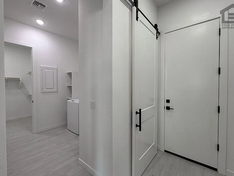 18108 W Morning Vista Ln — Photo 12