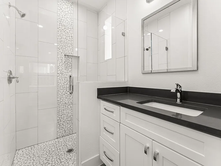 6201 Caddie St #2 — Photo 18