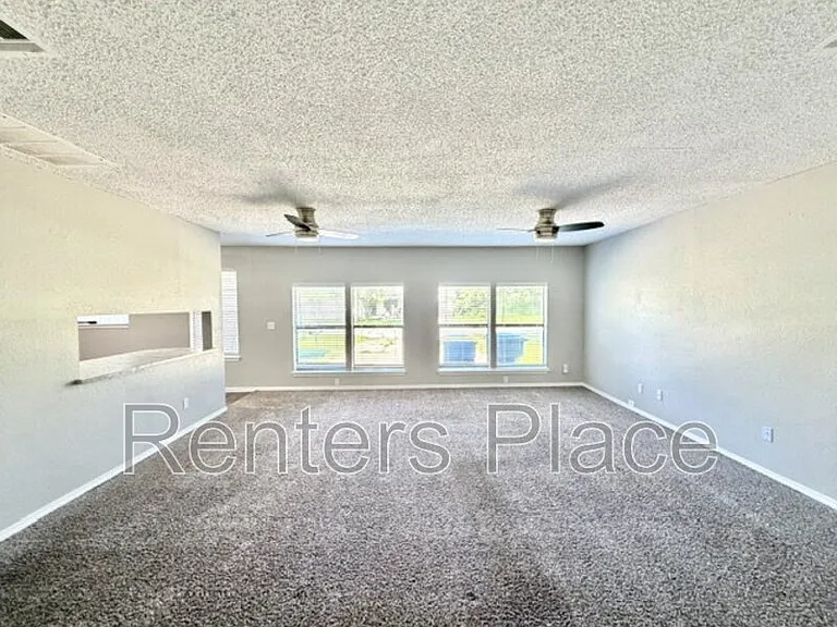 313 N Cedar St — Photo 9