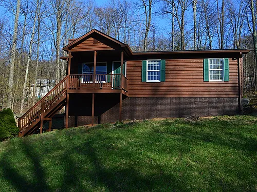 270 Parkside Rd Photo 1