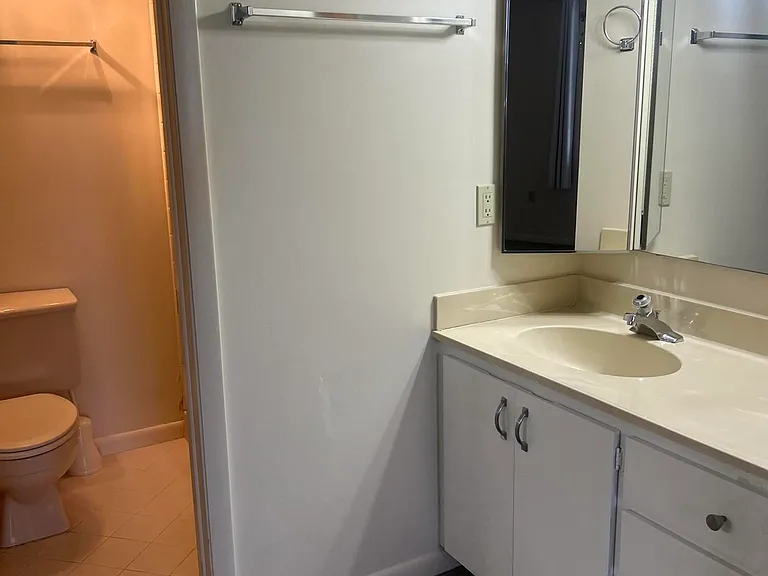 3636 Whitehall Dr #204 — Photo 20