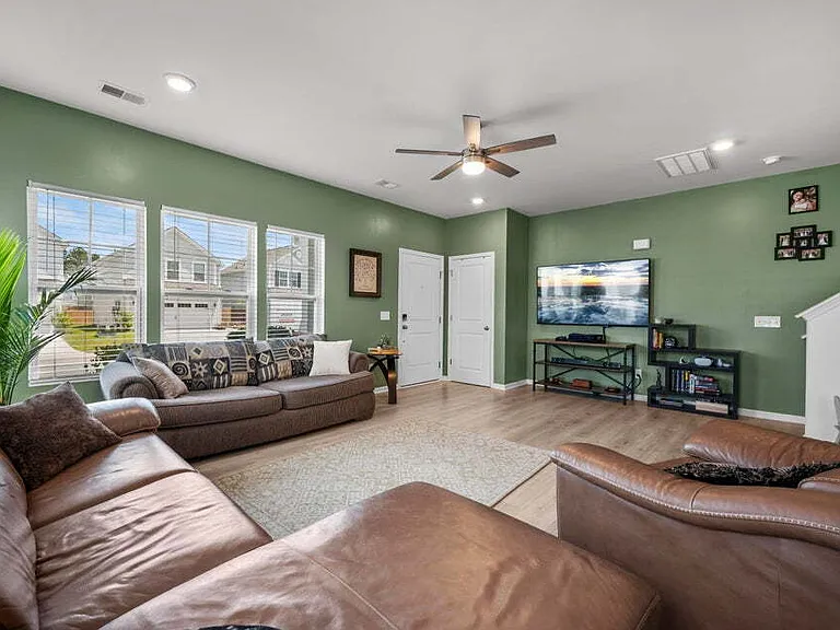 326 Surfbird Rd — Photo 12