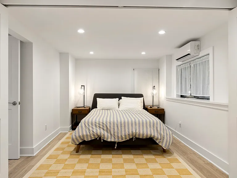 106 Peconic Hills Dr — Photo 23