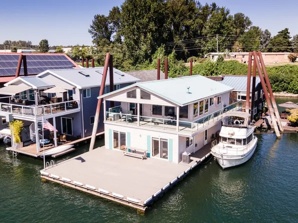 2630 N Hayden Island Dr Slip 1, Portland, OR 97217