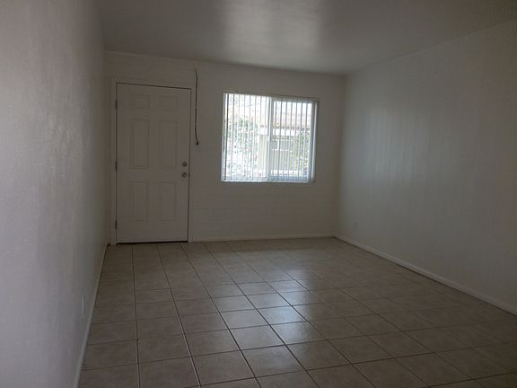 4th image of 1212 E Spence Ave #3