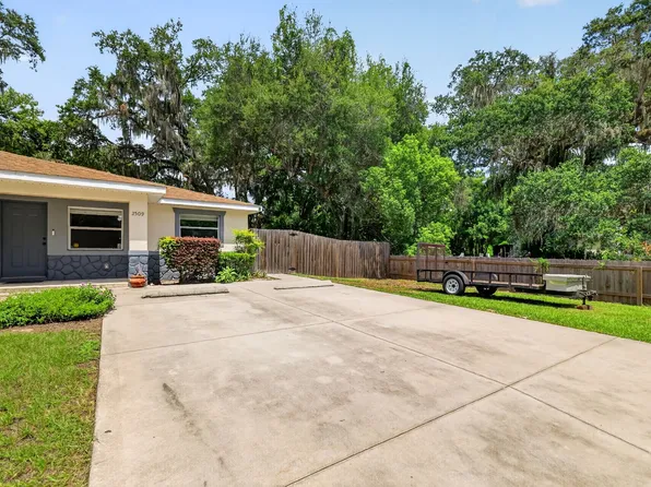 2505 Myer Ave #9, Leesburg, FL 34748