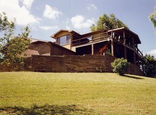 466 Serendipity Dr, Hendersonville, NC 28792