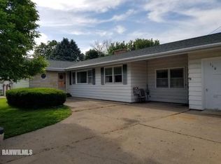 110 E Jefferson St, Warren, IL 61087