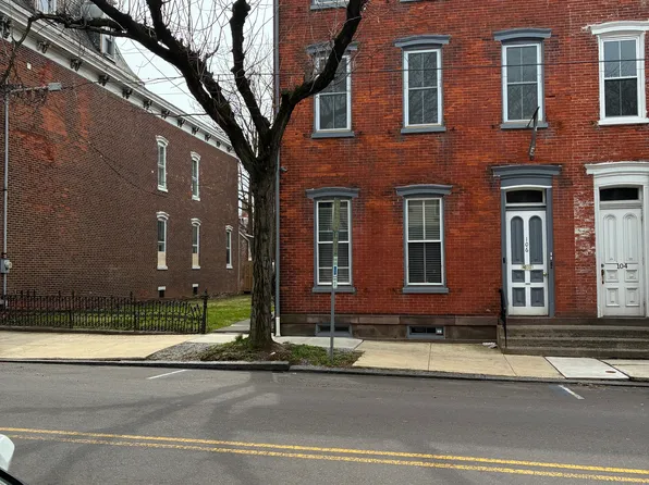 106 King St APT 2, Pottstown, PA 19464