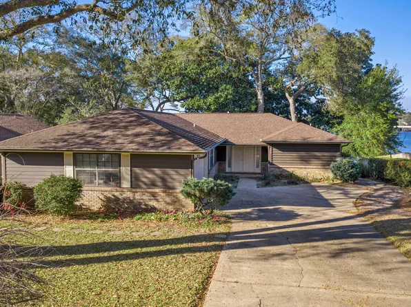 630 Sailboat Dr, Niceville, FL 32578