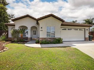 10117 Commodore Dr, Bakersfield, CA 93312